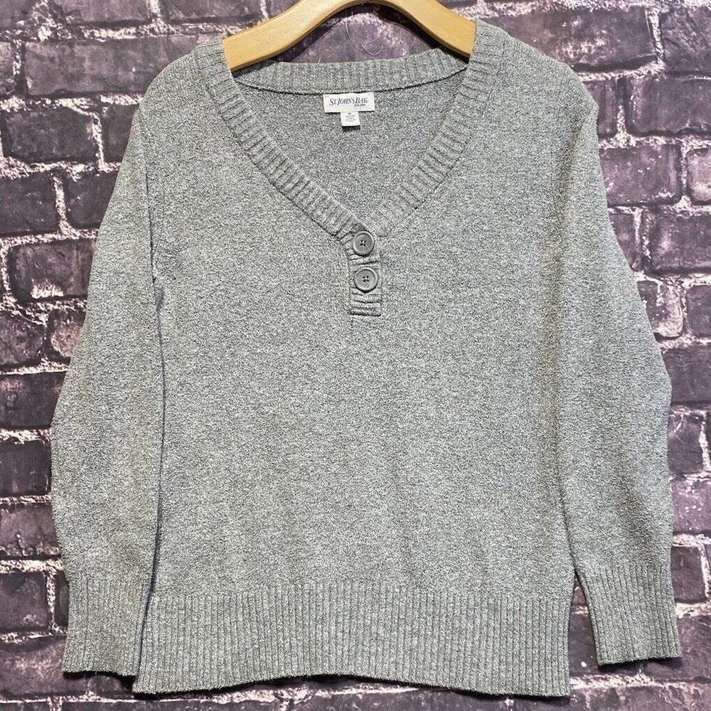 St Johns Bay Sweater Womens Medium Gray Henley V Neck Pullover Knit Long Sleeve